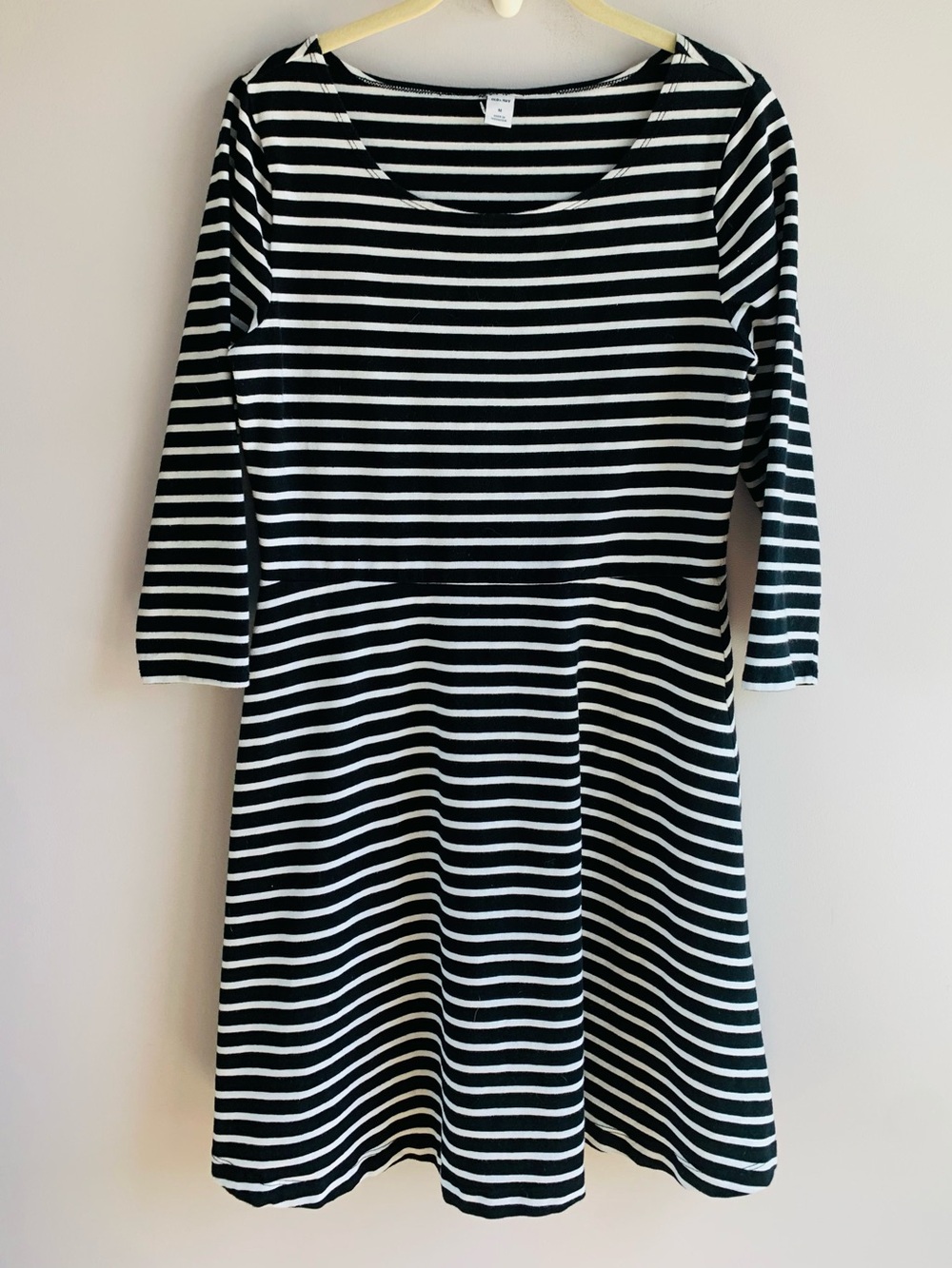 Old Navy Knit Dress Stripe Fit & Flare 3/4 White Cotton Business Casual EUC M